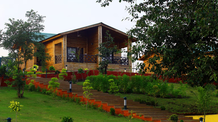 MPT Jungle resort sarhi, kanha entrance