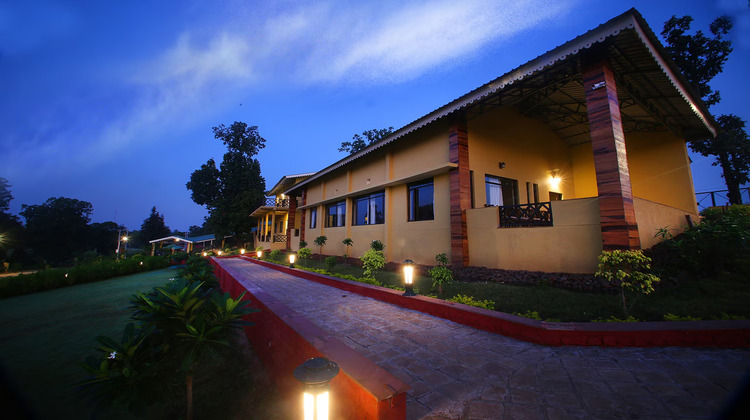 MPT Jungle resort sarhi, kanha parking