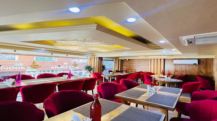 hotel adlife luxury, srinagar restaurant