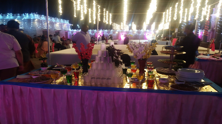 hotel mohan raj villas restaurant