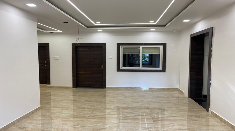 hotel shivali inn common area