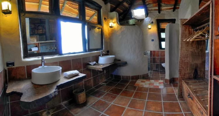 kanha-earth-lodge-washroom