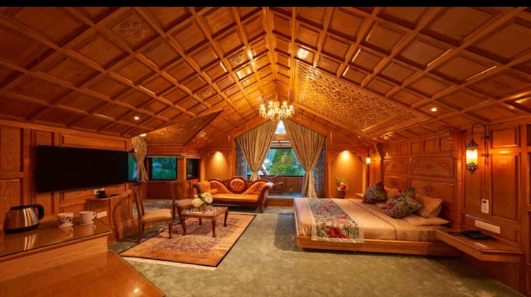 kashmir mahal resorts Heritage Suite