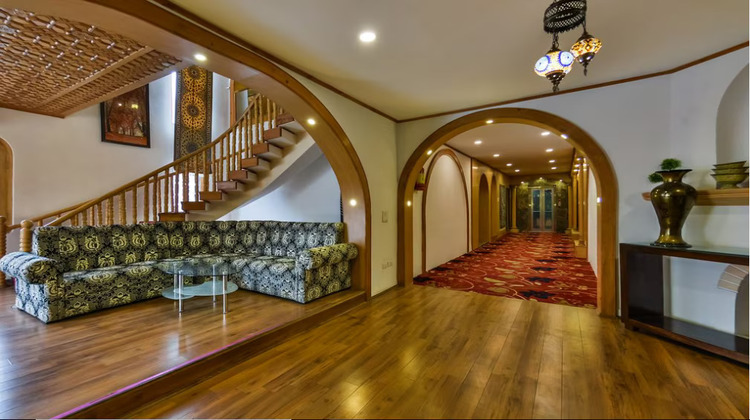 kashmir mahal resorts common area