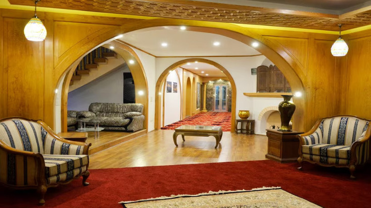 kashmir mahal resorts reception