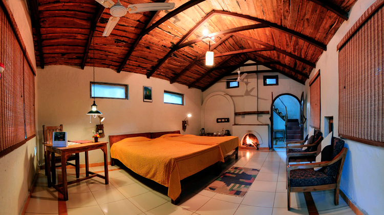 ken river lodge room