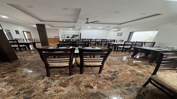 the ashoka hotels & resorts, Panna restaurant