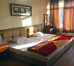 nainital-willows-room