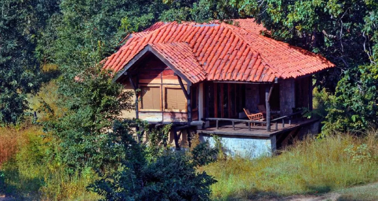 kanha-earth-lodge-cottage1